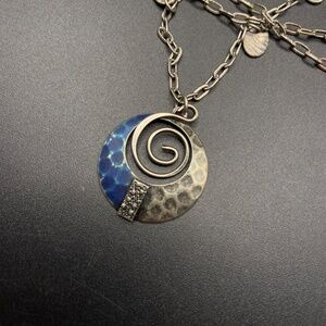 Hammered Metal Pewter & Blue Spiral Necklace On Chain Modern Brutalist